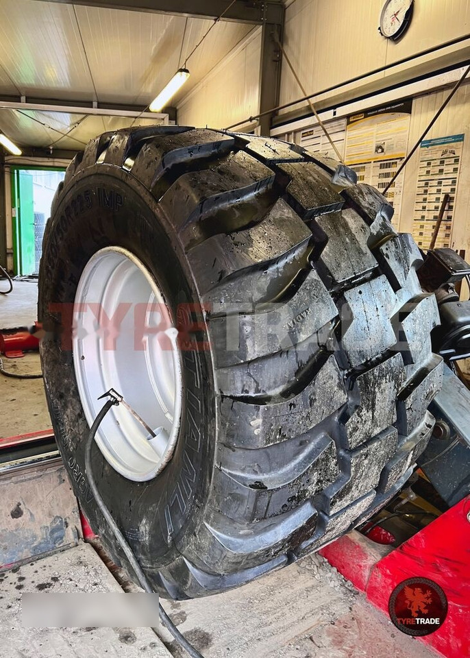 Tianli 710/50R30.5 AGRO GRIP HD STEEL BELT 176D TL - إطارات - المقطورة الزراعية: صورة 1 Tianli 710/50R30.5 AGRO GRIP HD STEEL BELT 176D TL - إطارات - المقطورة الزراعية: صورة 1