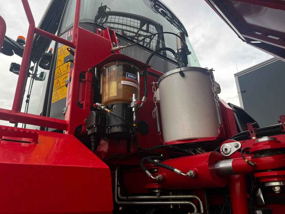 Grimme REXOR 6300 Platinum - حصادة البنجر: صورة 2 Grimme REXOR 6300 Platinum - حصادة البنجر: صورة 2