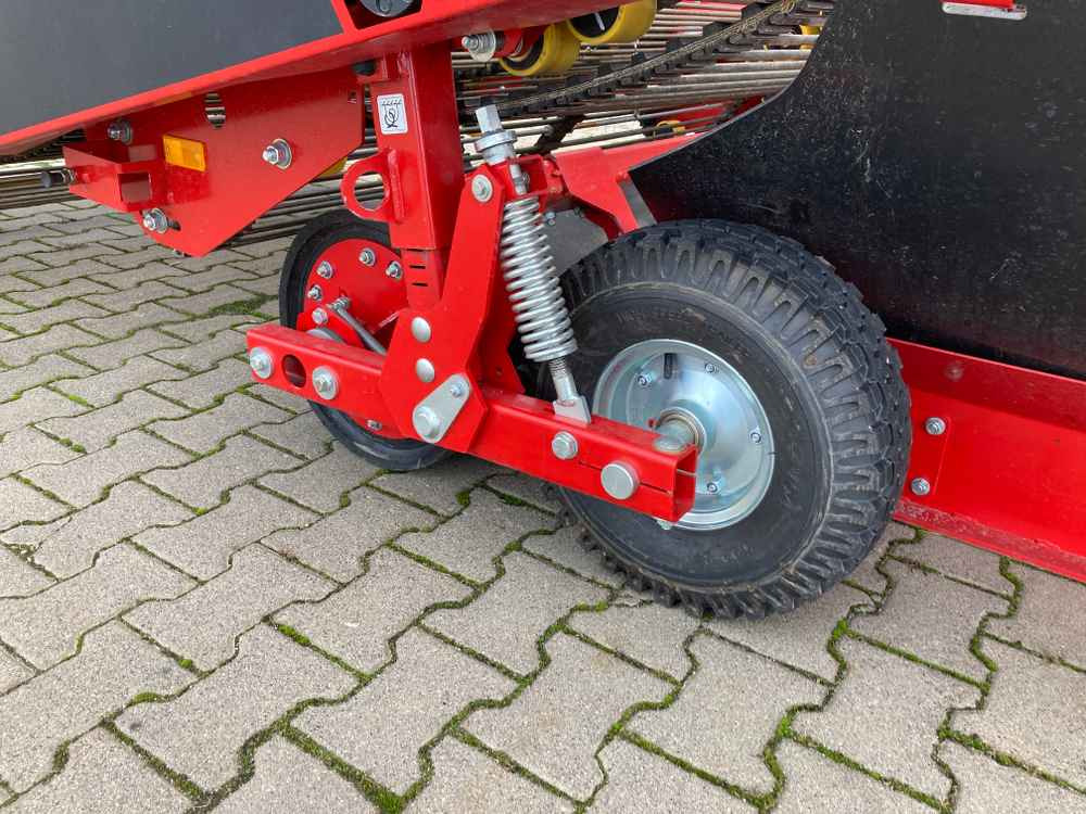 Grimme WV 165 - حصادة العنب: صورة 2 Grimme WV 165 - حصادة العنب: صورة 2
