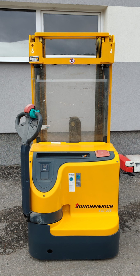 Jungheinrich EJC216 / new paint - آلة التكديس: صورة 5 Jungheinrich EJC216 / new paint - آلة التكديس: صورة 5