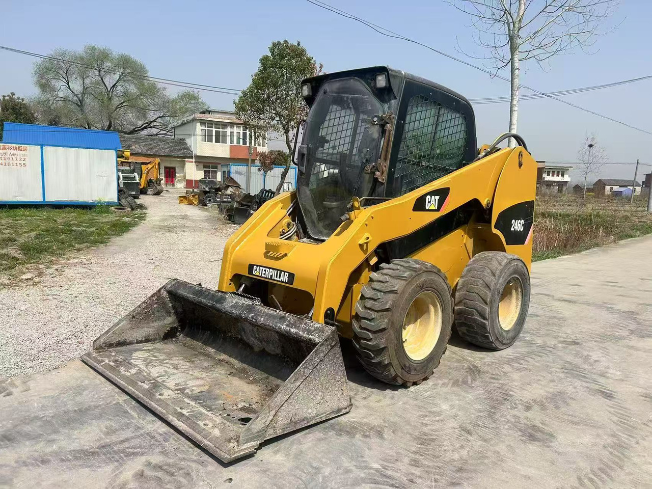 CAT 246C - شيول صغير: صورة 3 CAT 246C - شيول صغير: صورة 3