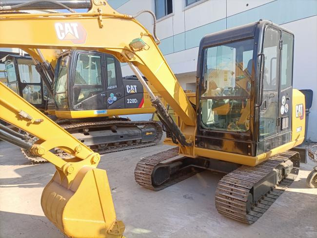 CAT 306E - حفار زحاف: صورة 1 CAT 306E - حفار زحاف: صورة 1