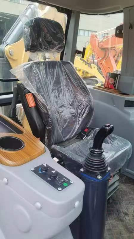 CAT 420F - جرافة حفار: صورة 4 CAT 420F - جرافة حفار: صورة 4