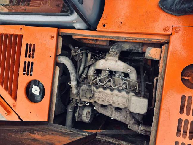 Hitachi EX60 - حفار زحاف: صورة 3 Hitachi EX60 - حفار زحاف: صورة 3