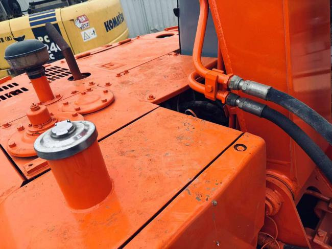 Hitachi EX60 - حفار زحاف: صورة 5 Hitachi EX60 - حفار زحاف: صورة 5