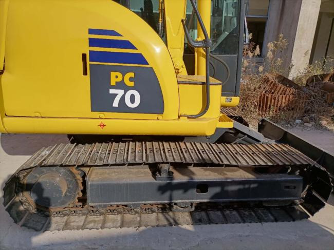 Komatsu PC70 - حفارة مُصَّغرة: صورة 2 Komatsu PC70 - حفارة مُصَّغرة: صورة 2