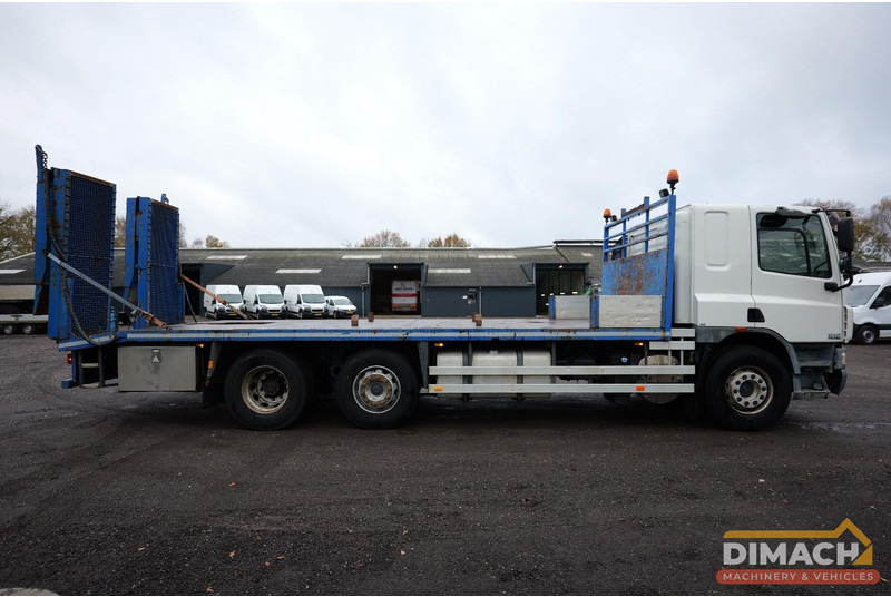 DAF FAG CF 75 Oprijwagen met hydraulische kleppen 6x2*4 - airco - 16.150 KG - شاحنة هيكل كابينة: صورة 2 DAF FAG CF 75 Oprijwagen met hydraulische kleppen 6x2*4 - airco - 16.150 KG - شاحنة هيكل كابينة: صورة 2