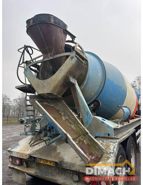 Deom Schmit Betonmixer 10m3 Deutz 6 cilinder engine 10m3 CIFA Mixer - آلة أسفلت: صورة 2 Deom Schmit Betonmixer 10m3 Deutz 6 cilinder engine 10m3 CIFA Mixer - آلة أسفلت: صورة 2