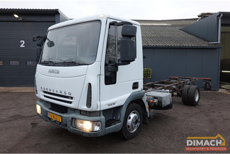 Iveco ML75E16 Eurocargo - Euro 5 - 4x2 - chassis 600 cm lang - lage km - شاحنة هيكل كابينة: صورة 1 Iveco ML75E16 Eurocargo - Euro 5 - 4x2 - chassis 600 cm lang - lage km - شاحنة هيكل كابينة: صورة 1