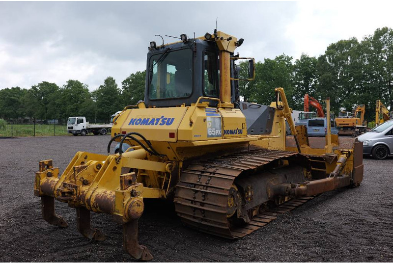 Komatsu D 65 PX-15 E0 ripper - manual engine - 388cm wide - جرافة: صورة 2 Komatsu D 65 PX-15 E0 ripper - manual engine - 388cm wide - جرافة: صورة 2