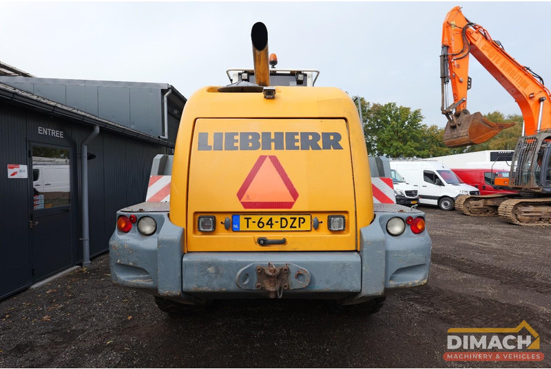 Liebherr L556 Like new!! Airco, quick coupler, skeleton bucket with teeths - تركس: صورة 3 Liebherr L556 Like new!! Airco, quick coupler, skeleton bucket with teeths - تركس: صورة 3