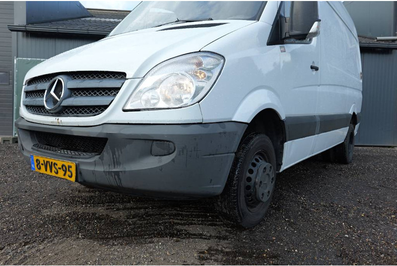 شاحنة مغلقة الصندوق Mercedes-Benz Sprinter 513 CDI L2H2 automatic: صورة 8