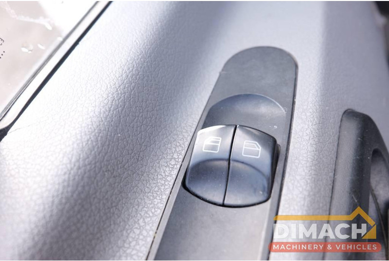 فان Mercedes-Benz Sprinter 513 L2H2, automatic: صورة 16