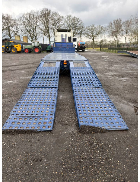 Nooteboom Lowloader tieflader 3 assen leaf spring, laadklep - عربة منخفضة مسطحة نصف مقطورة: صورة 3 Nooteboom Lowloader tieflader 3 assen leaf spring, laadklep - عربة منخفضة مسطحة نصف مقطورة: صورة 3
