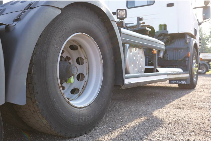 شاحنة هيكل كابينة Scania P 230 Euro 5 6x2*4 TOP!! Retarder right hand steer: صورة 13