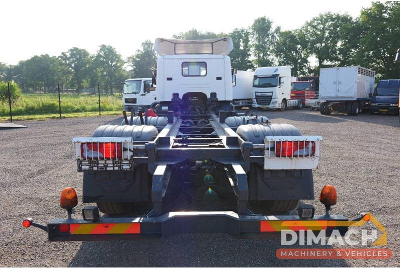 Scania P230 P 230 Euro 5 6x2*4 TOP!! Retarder right hand steer - شاحنة هيكل كابينة: صورة 4 Scania P230 P 230 Euro 5 6x2*4 TOP!! Retarder right hand steer - شاحنة هيكل كابينة: صورة 4