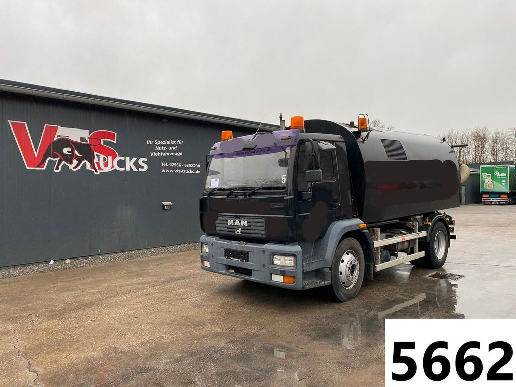 سياره كنس شوارع MAN Kehrmaschine Bucher Schörling Blatt Federung: صورة 1