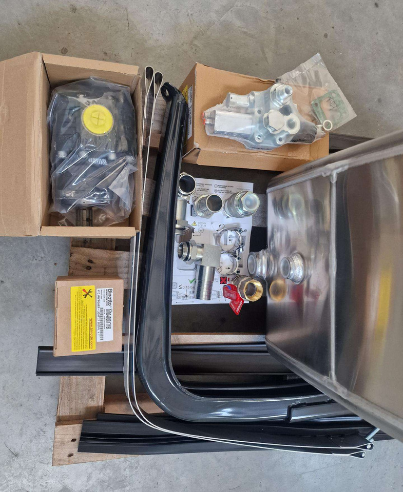 Scania Hidraulika GRS 905R - قطع غيار - شاحنة: صورة 5 Scania Hidraulika GRS 905R - قطع غيار - شاحنة: صورة 5