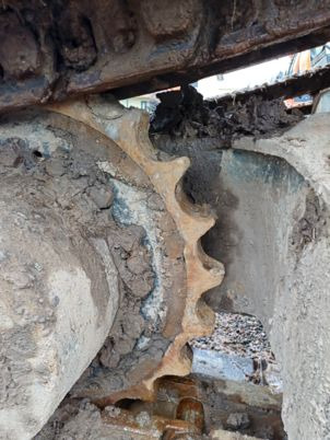 Liebherr 904 LIPTRONIC - حفار زحاف: صورة 4 Liebherr 904 LIPTRONIC - حفار زحاف: صورة 4