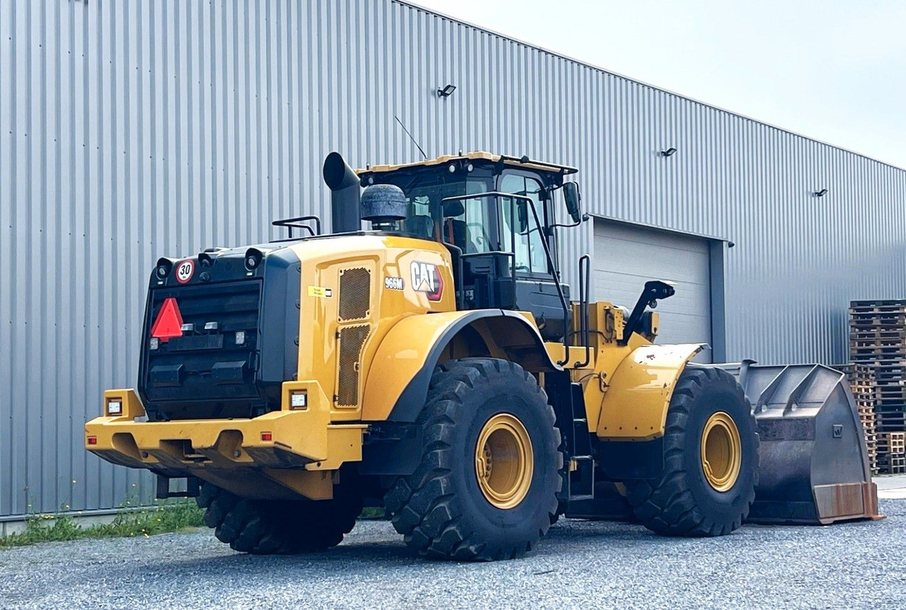 CAT 966M - اللودر بعجل: صورة 3 CAT 966M - اللودر بعجل: صورة 3
