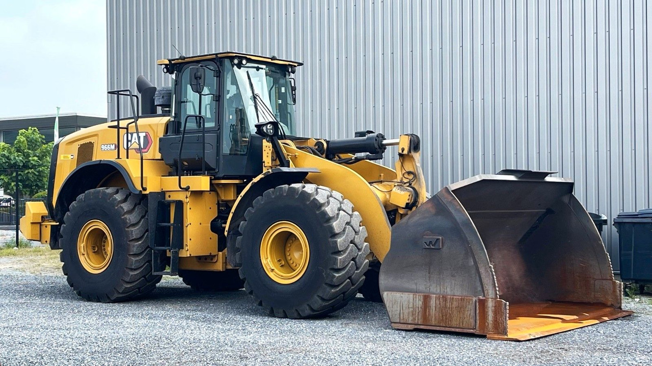 CAT 966M - اللودر بعجل: صورة 2 CAT 966M - اللودر بعجل: صورة 2