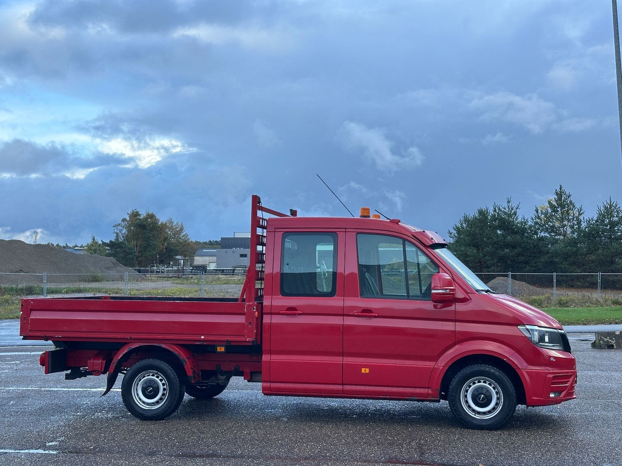 MAN TGE - شاحنة ستارة جانبية, الشاحنات الصغيرة كابينة مزدوجة: صورة 3 MAN TGE - شاحنة ستارة جانبية, الشاحنات الصغيرة كابينة مزدوجة: صورة 3