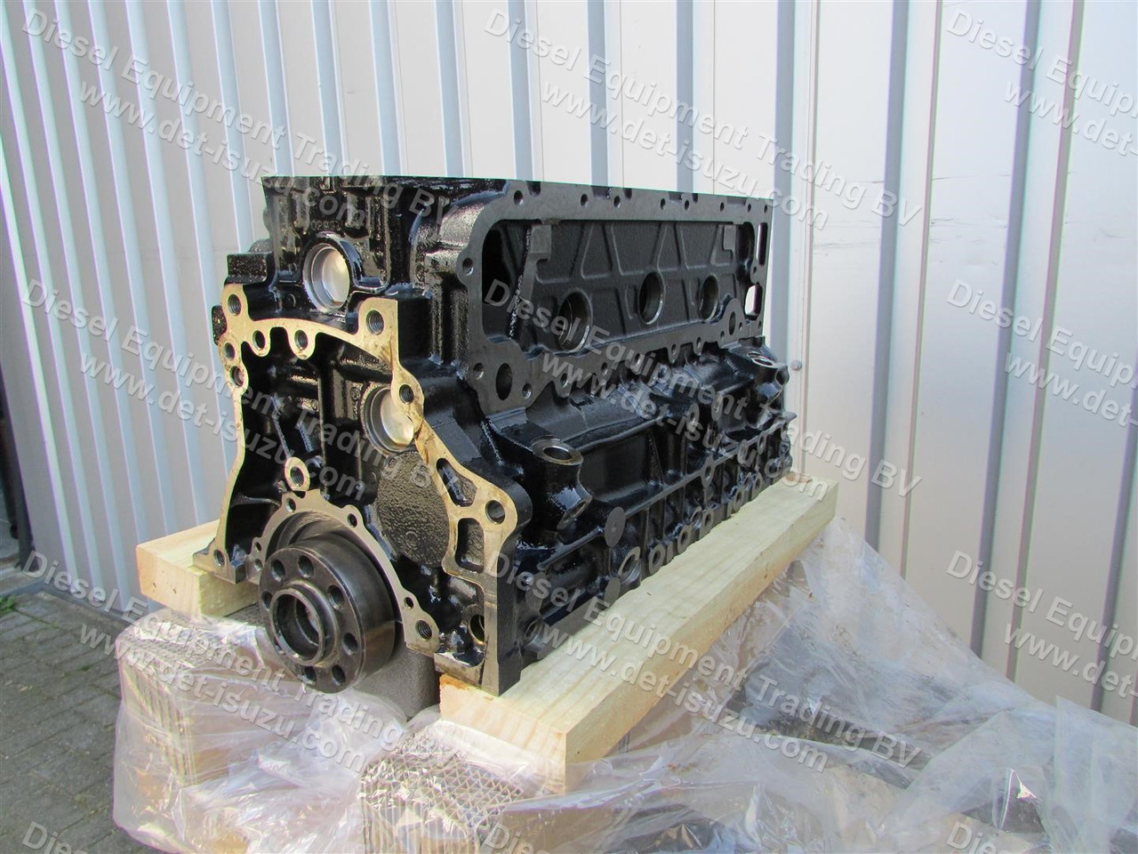 Isuzu **NEW** Short Block 4JJ1   4HK1   6HK1 - حاجز الاسطوانة - حفارة: صورة 1 Isuzu **NEW** Short Block 4JJ1   4HK1   6HK1 - حاجز الاسطوانة - حفارة: صورة 1