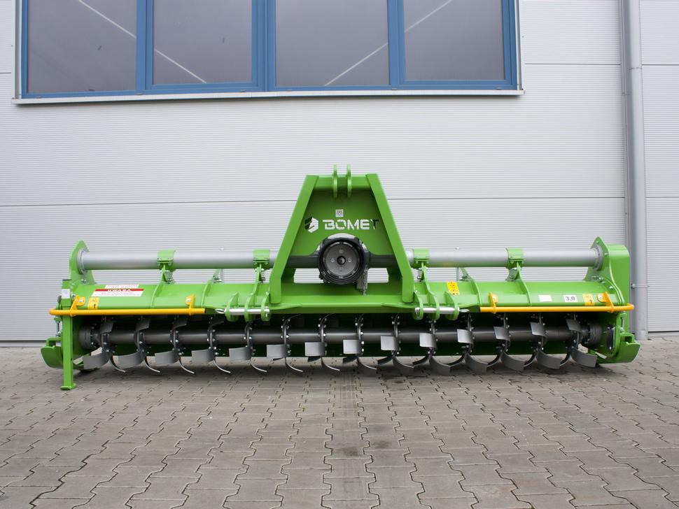 Bomet Bodenfräsen / Rotary tiller / Rotavator / Vangatrice / Desgarrador / Роторный культиватор / Glebogryzarka 3 m - محراث الدوار: صورة 1 Bomet Bodenfräsen / Rotary tiller / Rotavator / Vangatrice / Desgarrador / Роторный культиватор / Glebogryzarka 3 m - محراث الدوار: صورة 1