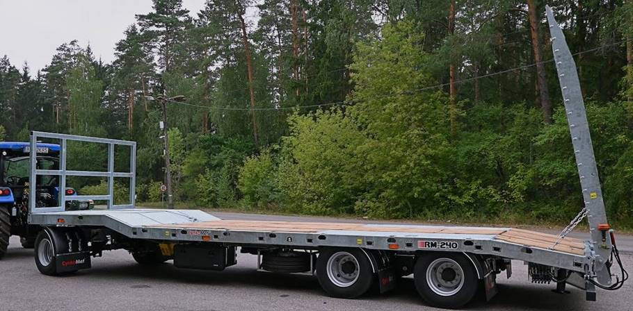 Cynkomet Plattformauflieger / Trailer / Remorque / Rimorchio a piattaforma / Remolque de plataforma / Прицеп для перевозки техники / Przyczepa maszynowa RM-240 18 t - مقطورة منصة زراعية: صورة 3 Cynkomet Plattformauflieger / Trailer / Remorque / Rimorchio a piattaforma / Remolque de plataforma / Прицеп для перевозки техники / Przyczepa maszynowa RM-240 18 t - مقطورة منصة زراعية: صورة 3