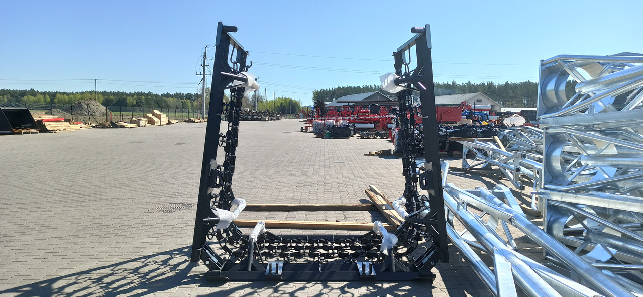 METAL-TECHNIK Wiesenegge / Meadow harrow / Herse de prairie / Strigliatrice / Полевая волокуша / Włóka łąkowa 4 m - مسلفة سلسلية: صورة 1 METAL-TECHNIK Wiesenegge / Meadow harrow / Herse de prairie / Strigliatrice / Полевая волокуша / Włóka łąkowa 4 m - مسلفة سلسلية: صورة 1