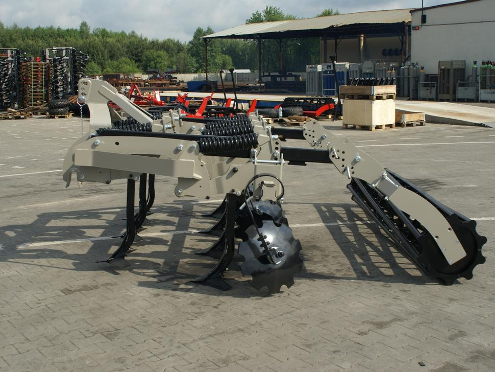 جديدة المحراث ROLEX Flügelschargrubber / Stubble cultivator / Dechaumeur à dents / Aratri stoppiatori / Стерневой культиватор / Agregat podorywkowy 3 m: صورة 19