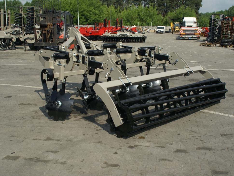 جديدة المحراث ROLEX Flügelschargrubber / Stubble cultivator / Dechaumeur à dents / Aratri stoppiatori / Стерневой культиватор / Agregat podorywkowy 3 m: صورة 16