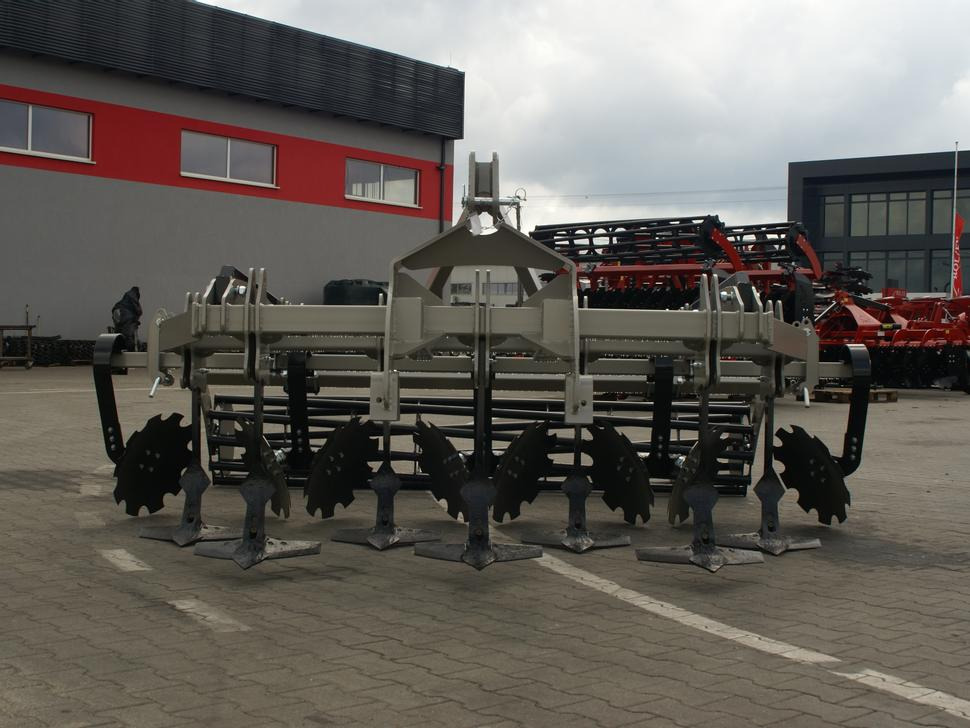 ROLEX Flügelschargrubber / Stubble cultivator / Dechaumeur à dents / Aratri stoppiatori / Стерневой культиватор / Agregat podorywkowy 3 m - المحراث: صورة 2 ROLEX Flügelschargrubber / Stubble cultivator / Dechaumeur à dents / Aratri stoppiatori / Стерневой культиватор / Agregat podorywkowy 3 m - المحراث: صورة 2