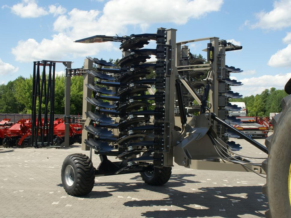 ROLEX Hydraulische Scheibenegge / Hydraulic discs harrow / Dechaumeur à disques / Erpice a dischi / Гидравлическая дисковая борона / Brona talerzowa hydraulicznie składana ciężka 4 m - قرص مسلفة: صورة 1 ROLEX Hydraulische Scheibenegge / Hydraulic discs harrow / Dechaumeur à disques / Erpice a dischi / Гидравлическая дисковая борона / Brona talerzowa hydraulicznie składana ciężka 4 m - قرص مسلفة: صورة 1