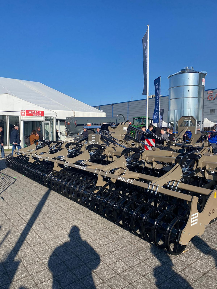 ROLEX Scheibenegge / Disc harrow / Dechaumeur à disques / Erpice a dischi / Grada de discos /Дисковая борона / Brona talerzowa 8 m - قرص مسلفة: صورة 5 ROLEX Scheibenegge / Disc harrow / Dechaumeur à disques / Erpice a dischi / Grada de discos /Дисковая борона / Brona talerzowa 8 m - قرص مسلفة: صورة 5