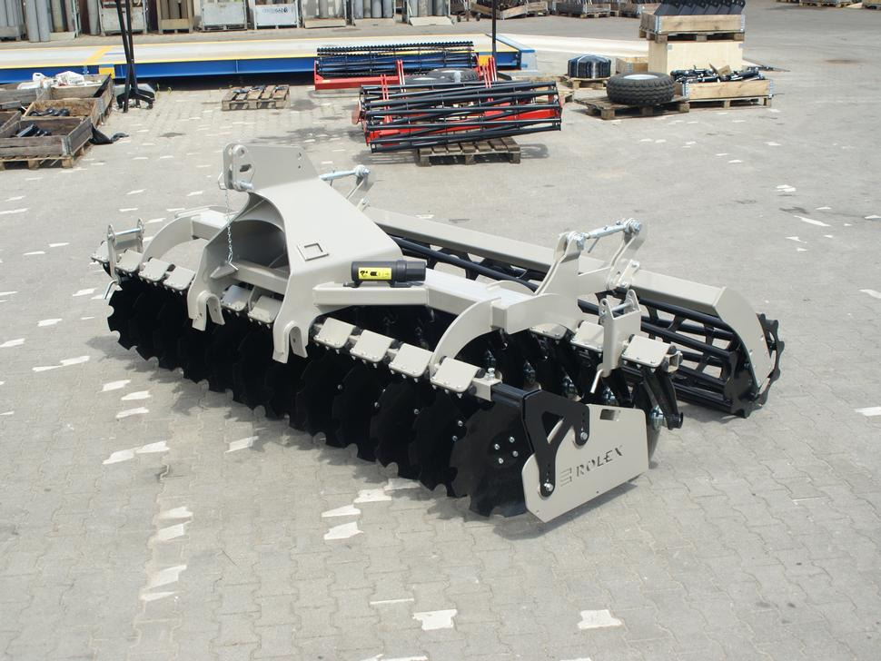 ROLEX Scheibenegge / Discs harrow / Dechaumeur à disques / Erpice a dischi / Cultivador de discos / Дисковая борона / Agregat talerzowy uprawowy 3 m - قرص مسلفة: صورة 2 ROLEX Scheibenegge / Discs harrow / Dechaumeur à disques / Erpice a dischi / Cultivador de discos / Дисковая борона / Agregat talerzowy uprawowy 3 m - قرص مسلفة: صورة 2