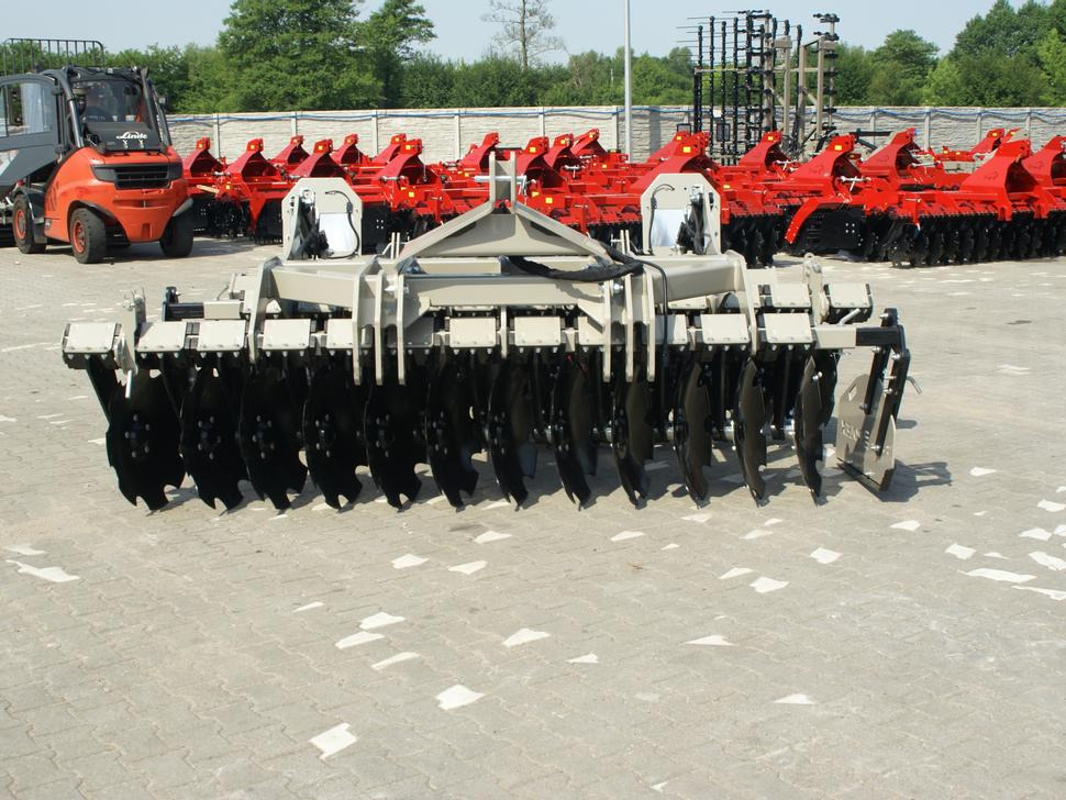 ROLEX Scheibenegge / Discs harrow / Dechaumeur à disques / Erpice a dischi / Дисковая борона / Brona talerzowa 3 m - قرص مسلفة: صورة 3 ROLEX Scheibenegge / Discs harrow / Dechaumeur à disques / Erpice a dischi / Дисковая борона / Brona talerzowa 3 m - قرص مسلفة: صورة 3
