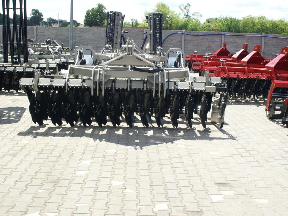 ROLEX Scheibenegge / Discs harrow / Dechaumeur à disques / Erpice a dischi / Дисковая борона / Brona talerzowa 3 m - قرص مسلفة: صورة 5 ROLEX Scheibenegge / Discs harrow / Dechaumeur à disques / Erpice a dischi / Дисковая борона / Brona talerzowa 3 m - قرص مسلفة: صورة 5