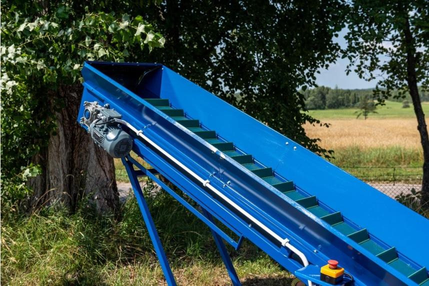 ROLMET Förderband / Belt conveyor / Convoyeur à tapis / Przenośnik taśmowy / Trasportatore a nastro / Конвейер ленточный / Przenośnik taśmowy PT - 1/3R - سيور ناقلة: صورة 5 ROLMET Förderband / Belt conveyor / Convoyeur à tapis / Przenośnik taśmowy / Trasportatore a nastro / Конвейер ленточный / Przenośnik taśmowy PT - 1/3R - سيور ناقلة: صورة 5