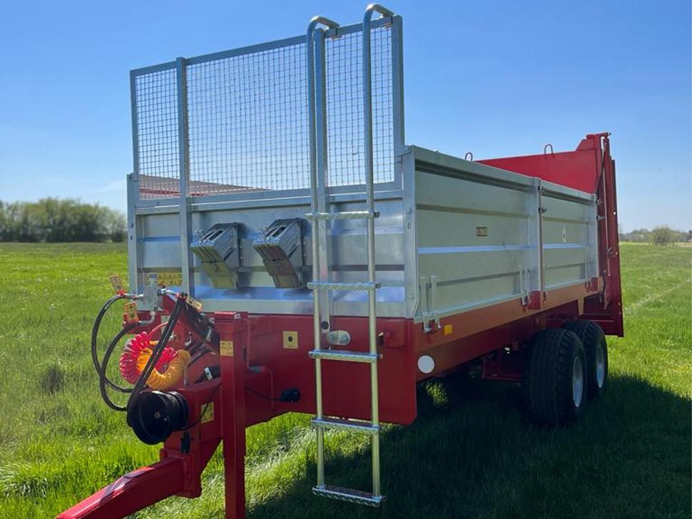 Roltrans Miststreuer / Manure spreader / Épandeur à fumier / Spandiletame / Разбрасыватель органических удобрений / Rozrzutnik obornika N250/32 JAMNIK 8 t - آلة رش السماد الطبيعي: صورة 1 Roltrans Miststreuer / Manure spreader / Épandeur à fumier / Spandiletame / Разбрасыватель органических удобрений / Rozrzutnik obornika N250/32 JAMNIK 8 t - آلة رش السماد الطبيعي: صورة 1