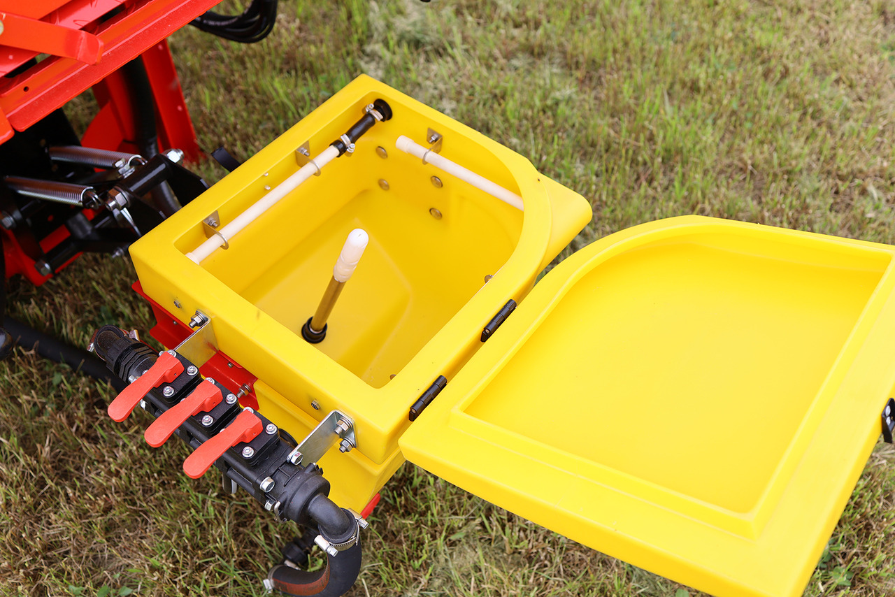 WOPROL Feldspritze / Sprayer / Pulvérisateur / Opryskiwacz 1000 L - بخاخ مركب على الجرار: صورة 5 WOPROL Feldspritze / Sprayer / Pulvérisateur / Opryskiwacz 1000 L - بخاخ مركب على الجرار: صورة 5