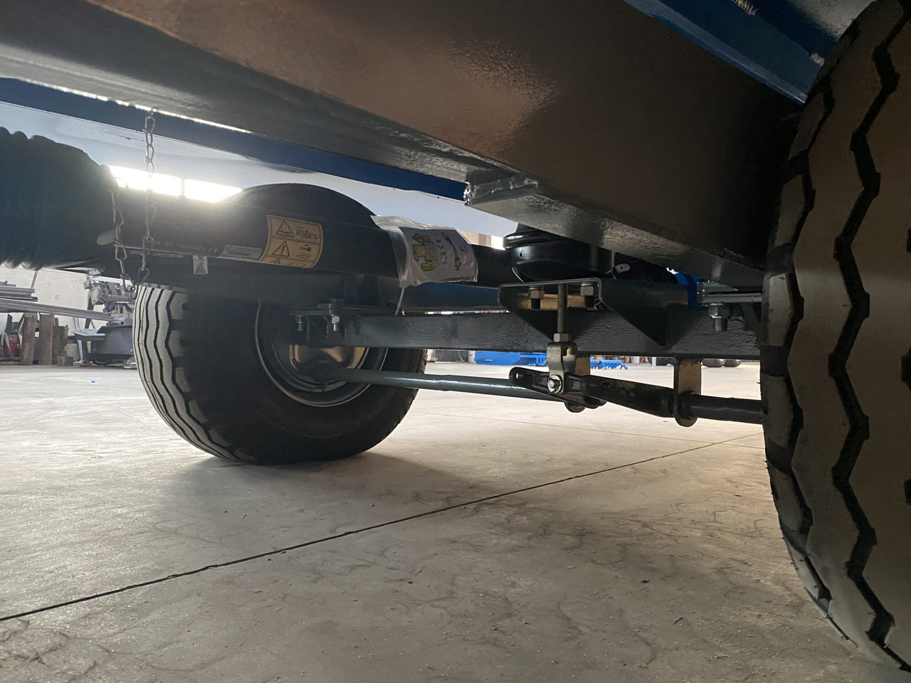 جديدة عربة خلط الأعلاف ZAMET Futtermischwagen / Feed mixer / Melangeuse / Carro miscelatore / Vagoneta 2 sinfines / Кормораздатчик 2 шнека / Wóz paszowy 14 m3: صورة 8