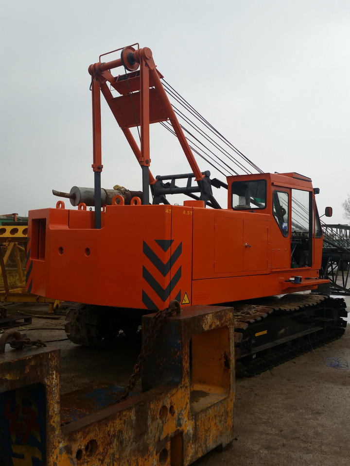 Hitachi KH-100 - رافعة مجنزرة: صورة 2 Hitachi KH-100 - رافعة مجنزرة: صورة 2