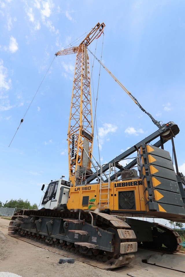 Liebherr LR-1160 - رافعة مجنزرة: صورة 2 Liebherr LR-1160 - رافعة مجنزرة: صورة 2