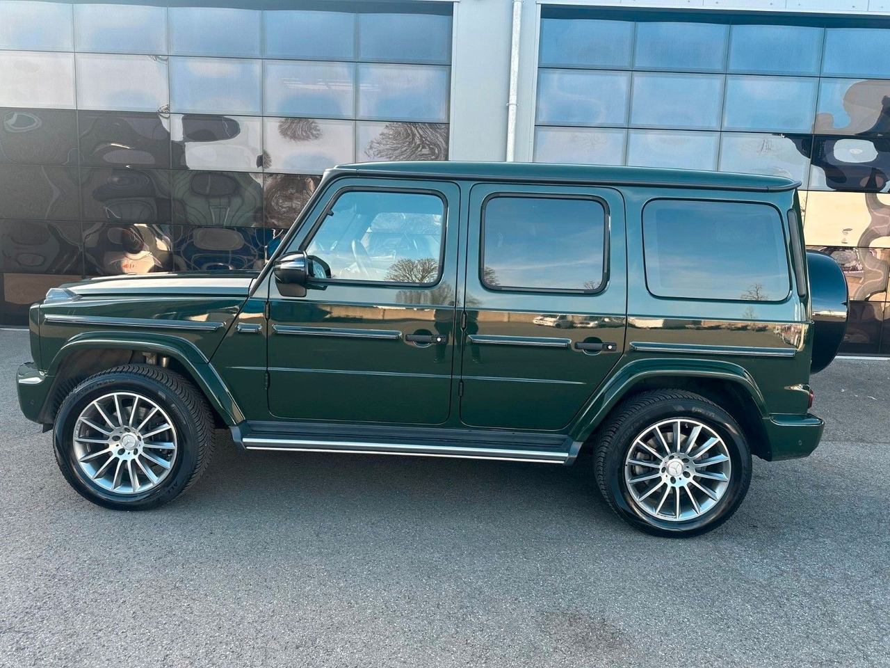 Mercedes-Benz G 400 G -Modell Station G 400 d - سيارة دفع رباعي: صورة 2 Mercedes-Benz G 400 G -Modell Station G 400 d - سيارة دفع رباعي: صورة 2