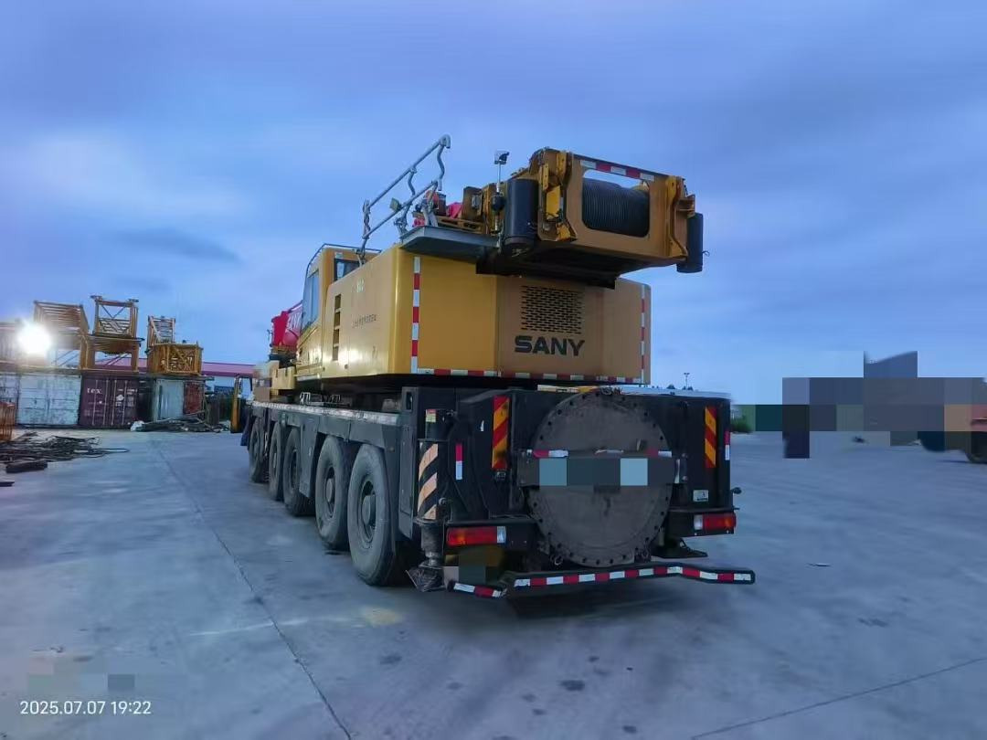 SANY SANY SANY - رافعة لجميع التضاريس: صورة 5 SANY SANY SANY - رافعة لجميع التضاريس: صورة 5