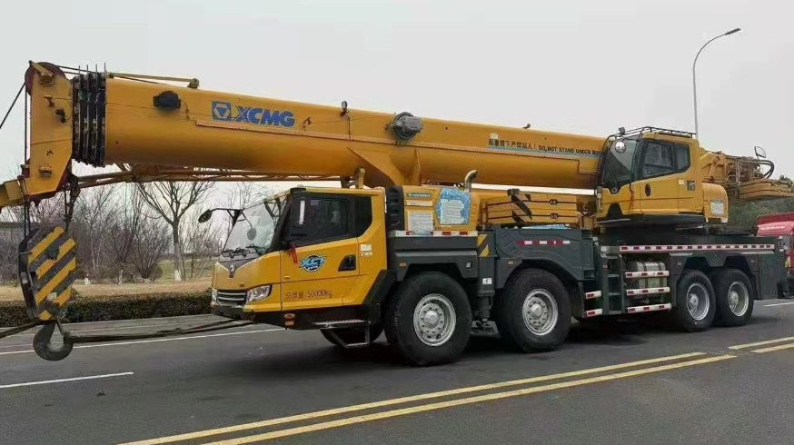 XCMG XCMG XCMG - موبايل كرين: صورة 1 XCMG XCMG XCMG - موبايل كرين: صورة 1