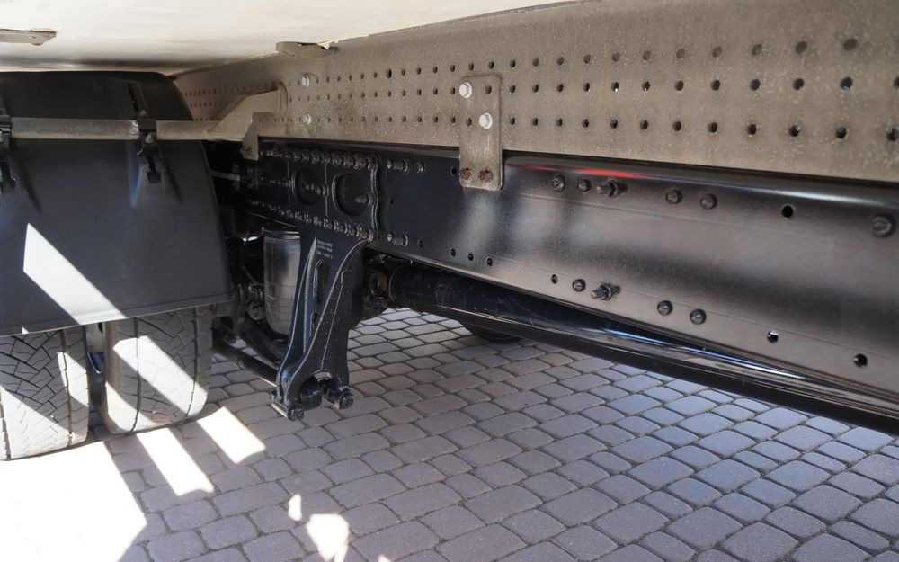 شاحنة الفريزر MAN TGM 15.250 EURO 6 CHŁODNIA LAMBERET ŁAD 7.300 KG NISKI PRZEBIEG: صورة 9