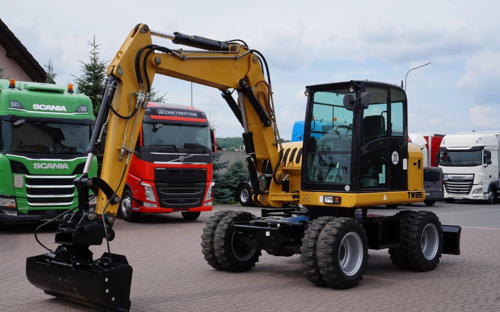 Terex TW 85 Koparka kołowa Sprowadzona silnik DEUTZ Stan Wzorowy - حفارة دولاب: صورة 3 Terex TW 85 Koparka kołowa Sprowadzona silnik DEUTZ Stan Wzorowy - حفارة دولاب: صورة 3