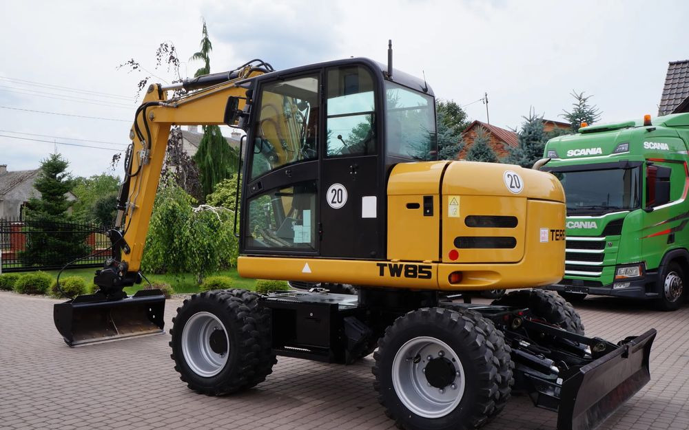 Terex TW 85 Koparka kołowa Sprowadzona silnik DEUTZ Stan Wzorowy - حفارة دولاب: صورة 1 Terex TW 85 Koparka kołowa Sprowadzona silnik DEUTZ Stan Wzorowy - حفارة دولاب: صورة 1
